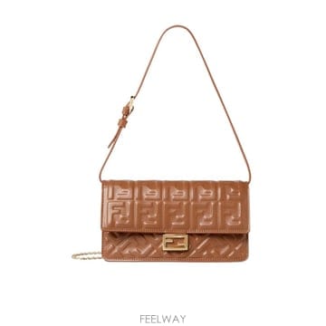 26FW Fendi Sellier Nappa 왈렛 On Cha 8M0498AAJDF1UJK TP5765301