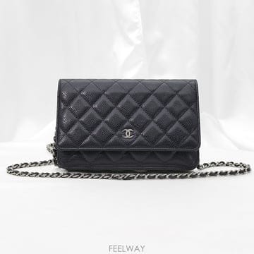 CHANEL Chanel(����) AP0250 ���� ĳ��� ���� CC�ΰ� WOC Ŭ���� ü�� ���� ũ�ν��� (29����)Chanel(����) AP0250 ���� ĳ��� ���� CC�ΰ� WOC Ŭ����