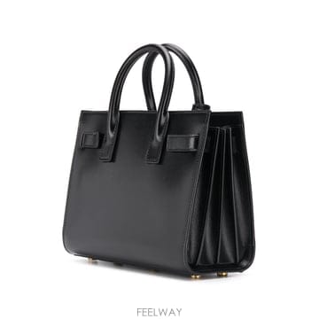 26FW 생로랑 블랙 레더 nano Sac De Jour 핸드백 39203502G9W1000 TP577190