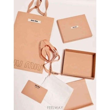 Miu Miu �̿�̿� ������ �ڽ� & ���ι� ��Ʈ (��ǰ)�̿�̿� ������ �ڽ� & ���ι� ��Ʈ (��ǰ)