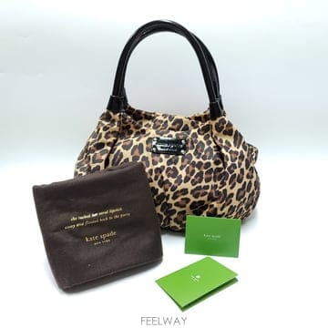 KATE SPADE 케이트스페이드 레오파드 나일론 에나멜 호보백 토트백 B853