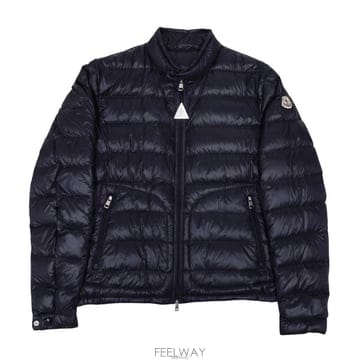 Moncler ��Ŭ���� ���ڷ罺 ���� �淮�е� 1A10600 53029 776��Ŭ���� ���ڷ罺 ���� �淮�е� 1A10600 53029 776