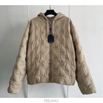 Louis Vuitton 60 / �̻�� 25fw ���̺��� ���׷� ��Ƽ�� �е� ������ ���̺���60 / �̻�� 25fw ���̺��� ���׷� ��Ƽ�� �е� ������ 