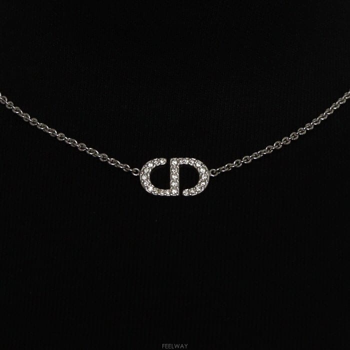 DIOR ��� N2241WOMCY �ڶ� CD ��Ŭ���� �ǹ� �ǴϽ� ��Ż ȭ��Ʈ ũ����Ż ���� �����aa66409��� N2241WOMCY �ڶ� CD ��Ŭ���� �ǹ� �ǴϽ� ��Ż ȭ��
