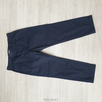마르니 네이비색상 봄가을 치노팬츠 48사이즈
