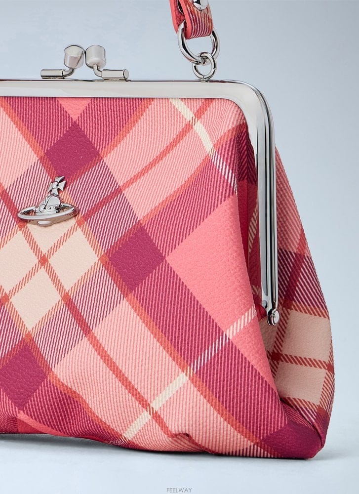ViVienne westwood 26 F/W ���� ����Ʈ��� GRANNY ������ ���� 4B01000 B011225839426 F/W ���� ����Ʈ��� GRANNY ������ ���� 4B01000 B0