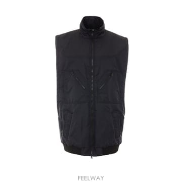 26FW 메종마르지엘라 블랙 베스트 with 집 closure on the front S52FB0109S53