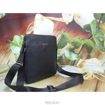 Metrocity �������� ��Ʈ�ν�Ƽ ���� ����� ũ�ν��� ��ǰ �߰����� 63007�������� ��Ʈ�ν�Ƽ ���� ����� ũ�ν��� ��ǰ �߰�����