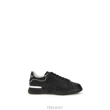 Philipp Plein 26FW �ʸ� �÷��� ����Ŀ�� PAESUSC0775PLE005N 0202 BLACK26FW �ʸ� �÷��� ����Ŀ�� PAESUSC0775PLE005N 0202 BLAC