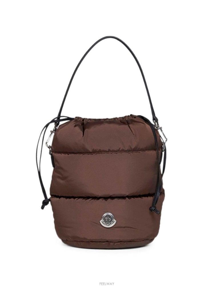 Moncler ��Ŭ���� CARADOC ���Ϸ� ��Ŷ �� L209B5I00002M62 B0712191540��Ŭ���� CARADOC ���Ϸ� ��Ŷ �� L209B5I00002M62 B07121