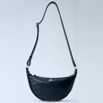 26 FW 비비안 웨스트우드 Lacey 레이시 크로스백 블랙 4802000XU S0026 N401