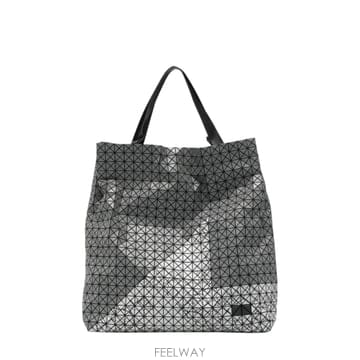 Issey Miyake 26SS BAO BAO �̼��̹̾��� ���� �ڵ�� BB67AG41119 TP57699676526SS BAO BAO �̼��̹̾��� ���� �ڵ�� BB67AG41119 TP57