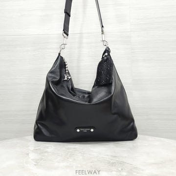 [럭스유]  루이비통 배가본드 호보백 H35 블랙 M13986
