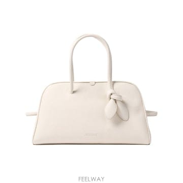 Jacquemus ��ũ���� LE TURISMO �� BAU00417AC03A03115 TP570477004��ũ���� LE TURISMO �� BAU00417AC03A03115 TP570477004