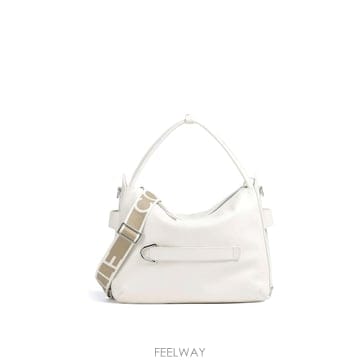 | Other Brand | 26SS COCCINELLE ���� �� With �ΰ� E1U6C180101N17 TP57694606026SS COCCINELLE ���� �� With �ΰ� E1U6C180101N17 TP576