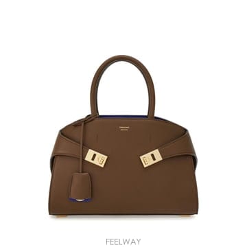 Ferragamo 26SS ����䷹ ��󰡸� HUG ����Ʈ BICOLOR �� 215608771867017 TP57703536026SS ����䷹ ��󰡸� HUG ����Ʈ BICOLOR �� 215608771
