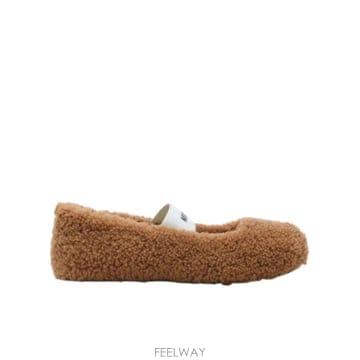 MOON BOOT 26SS ������ Shearling Flats 2400010M008 TP57050547026SS ������ Shearling Flats 2400010M008 TP570505470