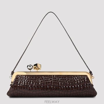 Jacquemus 26FW ��ũ���� Ŭ��ġ Salon BAW00413AC07G01850 TP57213048126FW ��ũ���� Ŭ��ġ Salon BAW00413AC07G01850 TP572130
