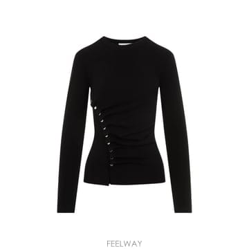 라반 버튼 장식 드레이프 탑
