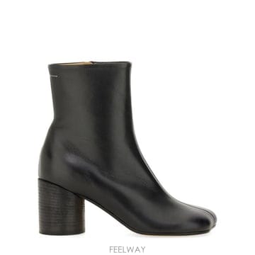 26FW MM6 메종마르지엘라 ANATOMIC 아나토믹 앵클 부츠 S59WU0235 P3628T8013 BL