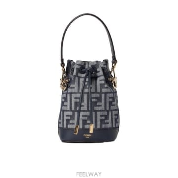 FENDI 26SS Fendi BORSE A SECCHIELLO 8BS109AWVAF0NAP TP57441637626SS Fendi BORSE A SECCHIELLO 8BS109AWVAF0NAP TP574416