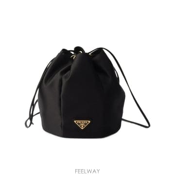 PRADA 26SS ����� TESSUTO 1BE103AC4F0002 TP57169218226SS ����� TESSUTO 1BE103AC4F0002 TP571692182