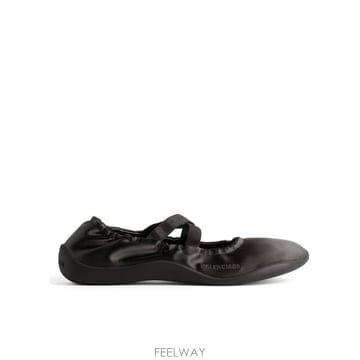 Balenciaga Balenciaga SHIBUYA FLAT L005 853993W2H8L1010 TP572594173Balenciaga SHIBUYA FLAT L005 853993W2H8L1010 TP5725941