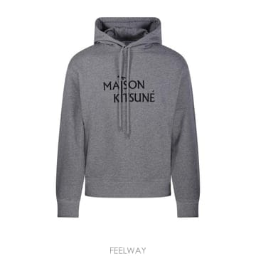 Maison Kitsune 25FW Maison Kitsune PILLAR ����Ʈ �ĵ�Ƽ PM00701KM0341H131 TP5785025FW Maison Kitsune PILLAR ����Ʈ �ĵ�Ƽ PM00701KM0341