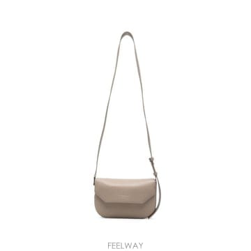 Armani 26FW �������� �Ƹ����� ũ�ν��� EW005673 AF29459U6168 GREY26FW �������� �Ƹ����� ũ�ν��� EW005673 AF29459U6168 