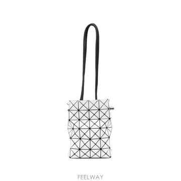 Issey Miyake 26SS �ٿ��ٿ� ����� BB66AG531 01 WHITE26SS �ٿ��ٿ� ����� BB66AG531 01 WHITE