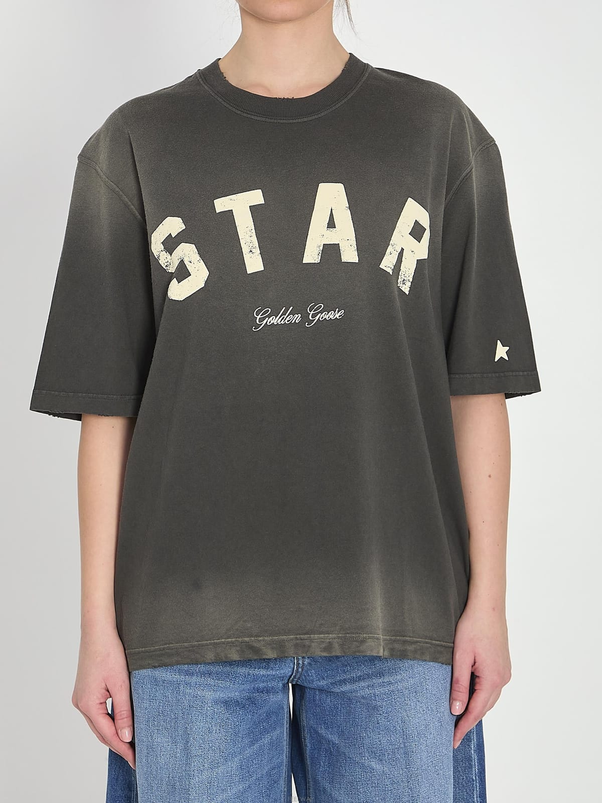 Golden Goose 26 F/W ��籸�� SHORTSLEEVEDTSHIRTS GUP018 B003225884926 F/W ��籸�� SHORTSLEEVEDTSHIRTS GUP018 B0032258849