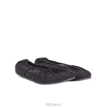 Maison Margiela 26SS �������������� ���� Ballet ���� S58WS0284P7603T8013 TP57718230126SS �������������� ���� Ballet ���� S58WS0284P7603T80