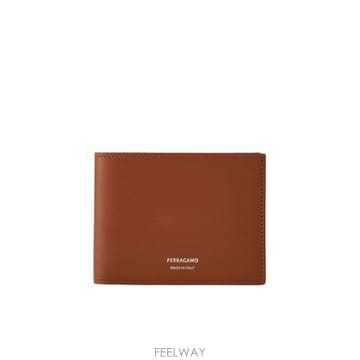 Ferragamo 25FW ����䷹ ��󰡸� ���� �з� 661325784533 TP57243940725FW ����䷹ ��󰡸� ���� �з� 661325784533 TP572439