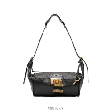 Chloe 26FW chloe BORSE A SPALLA CH26AS809P75001 TP57635621326FW chloe BORSE A SPALLA CH26AS809P75001 TP576356213