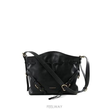 Givenchy 26FW ����� ��Ʈ�� BB518PB2AE 001 BLACK26FW ����� ��Ʈ�� BB518PB2AE 001 BLACK