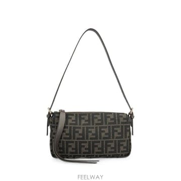 FENDI 26FW ��� FF ��ī�� ���� ž ���� ����� 8BS123 B17A F14YN TAB MR EBANO26FW ��� FF ��ī�� ���� ž ���� ����� 8BS123 B17A F1