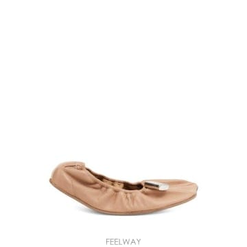 MM6 26FW MM6 �������������� ���޸� �Ƴ���� �߷����� S59WZ0106P7565 T2205 TAWNY BI26FW MM6 �������������� ���޸� �Ƴ���� �߷����� S59WZ