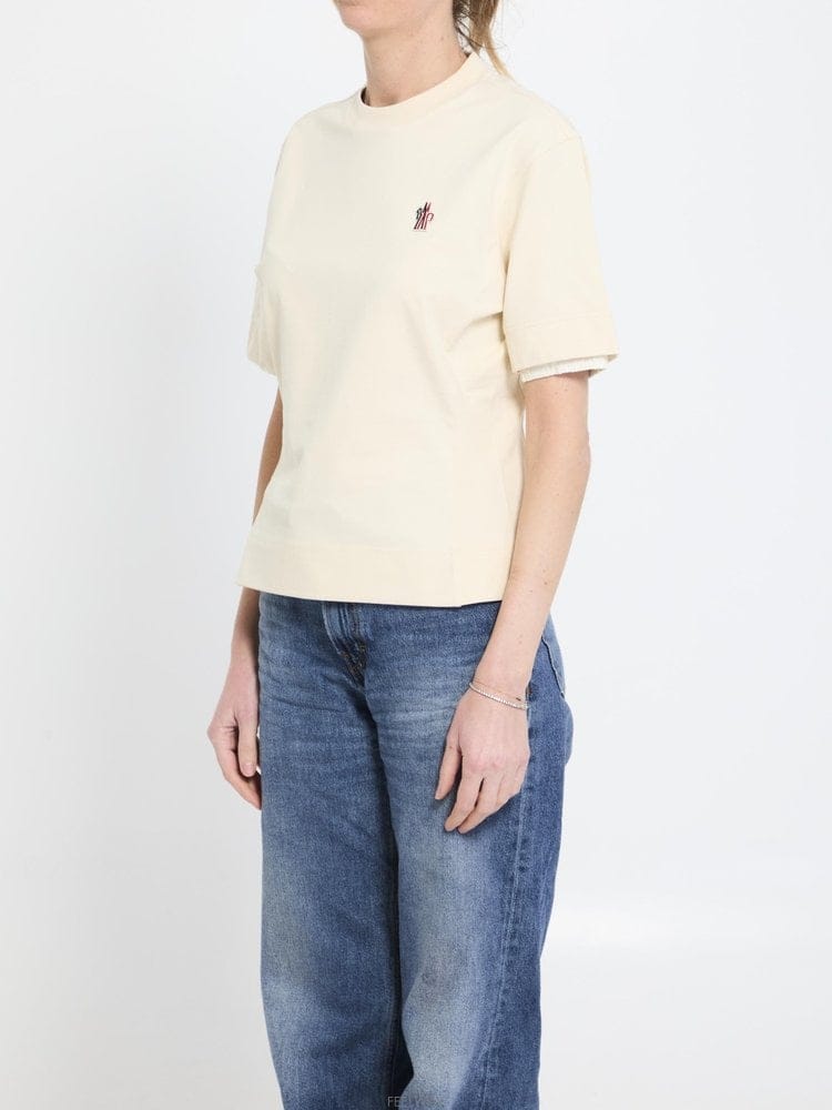 Moncler 26 S/S ��Ŭ���� ��Ʈ��ġ ��ư Ƽ���� L10988C000989A B002193030326 S/S ��Ŭ���� ��Ʈ��ġ ��ư Ƽ���� L10988C000989A B0