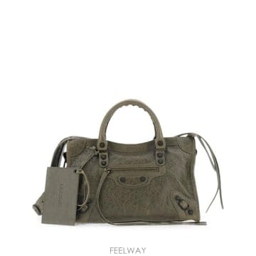Balenciaga 26FW �߷��þư� ���� 865762 2ACFH3258 Army green26FW �߷��þư� ���� 865762 2ACFH3258 Army green