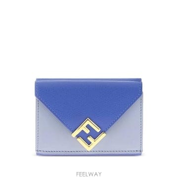 FENDI 26FW ��� ���� 8M0559 ALV4F1XC126FW ��� ���� 8M0559 ALV4F1XC1