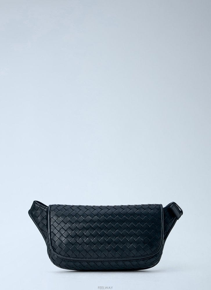Bottega Veneta 26 F/W ���װ� ����Ÿ ���׸�ġ���� ��� ���� ��Ʈ �� 87633 B011225841626 F/W ���װ� ����Ÿ ���׸�ġ���� ��� ���� ��Ʈ �� 87