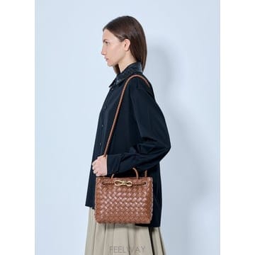 26 F/W 보테가 베네타 스몰 ANDIAMO 핸드백 766014 V B0112258418