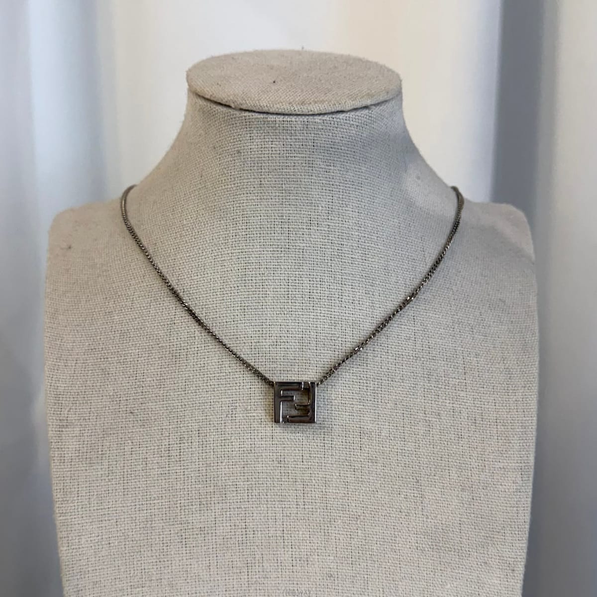 FENDI ��� 26SS FF ������ �������� 26SS FF ������ �����