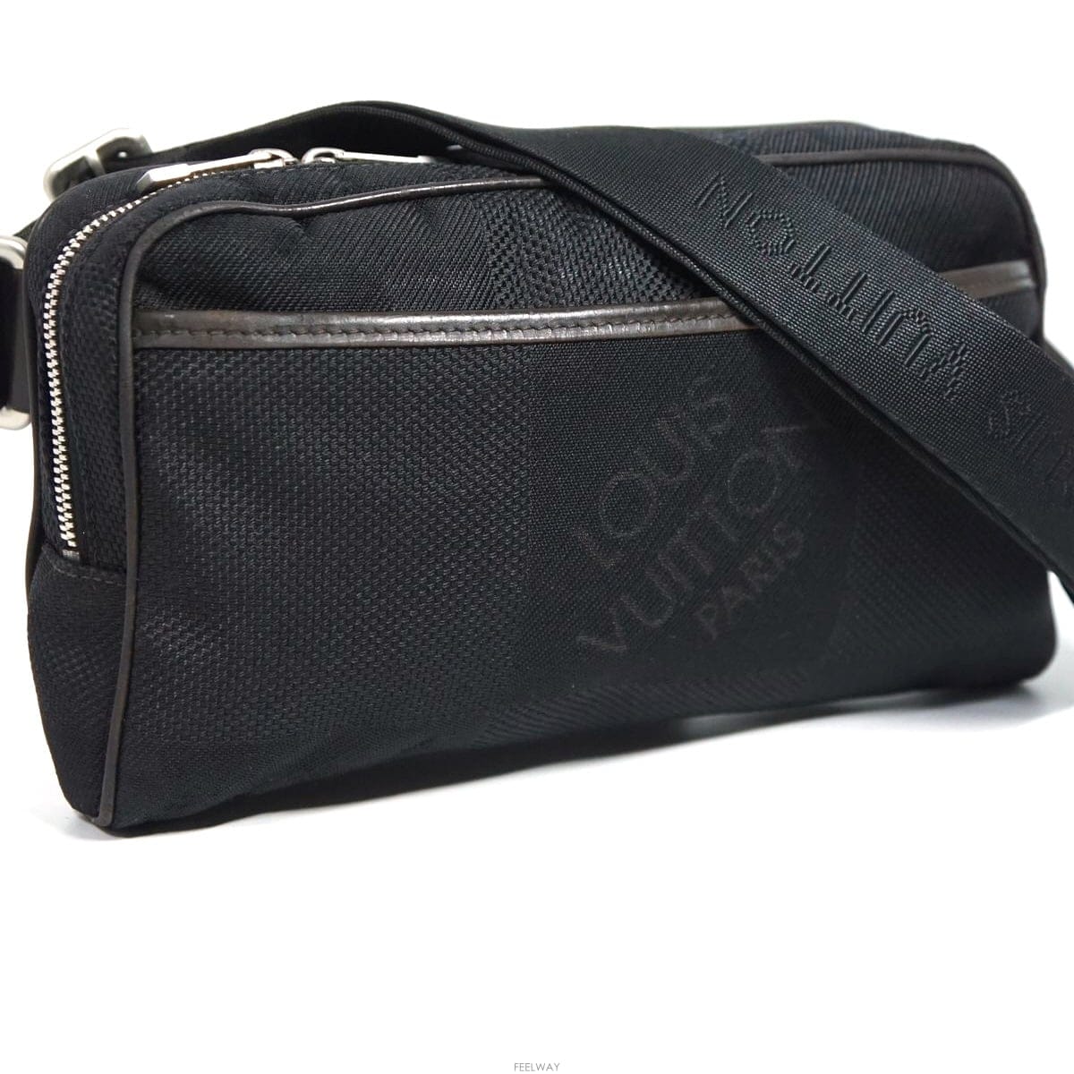 Louis Vuitton ���̺��� M93620 �ٹ̿� ���� ��ũ�ι�Ʈ ���� ũ�ν��ٵ���̺��� M93620 �ٹ̿� ���� ��ũ�ι�Ʈ ���� ũ�ν��ٵ�