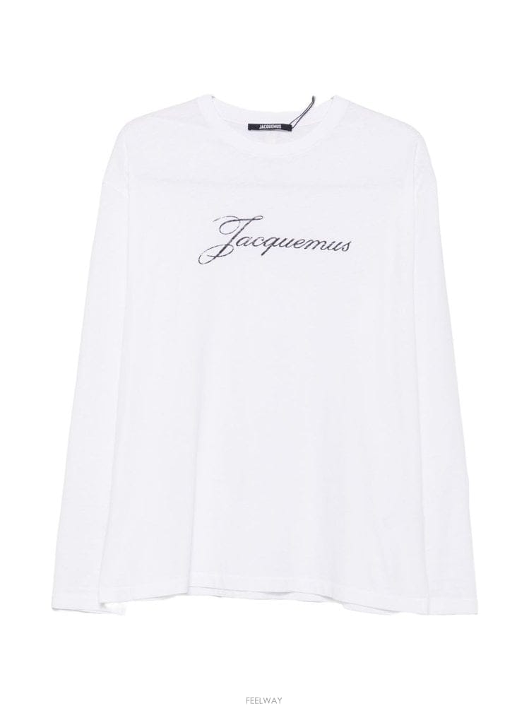 Jacquemus ��ũ���� �ΰ� ��ư Ƽ���� TSU00351DAJ00289100 B0712260284��ũ���� �ΰ� ��ư Ƽ���� TSU00351DAJ00289100 B0712260