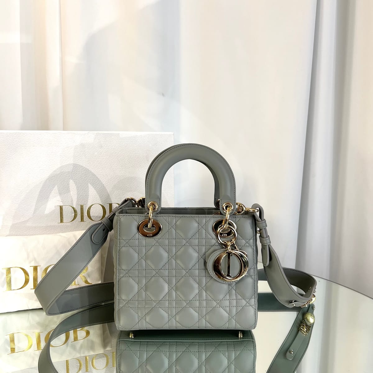 DIOR ��� ���̵�� ���� ��Ʈ ��� ũ�ν��� �׷��̵�� ���̵�� ���� ��Ʈ ��� ũ�ν��� �׷���
