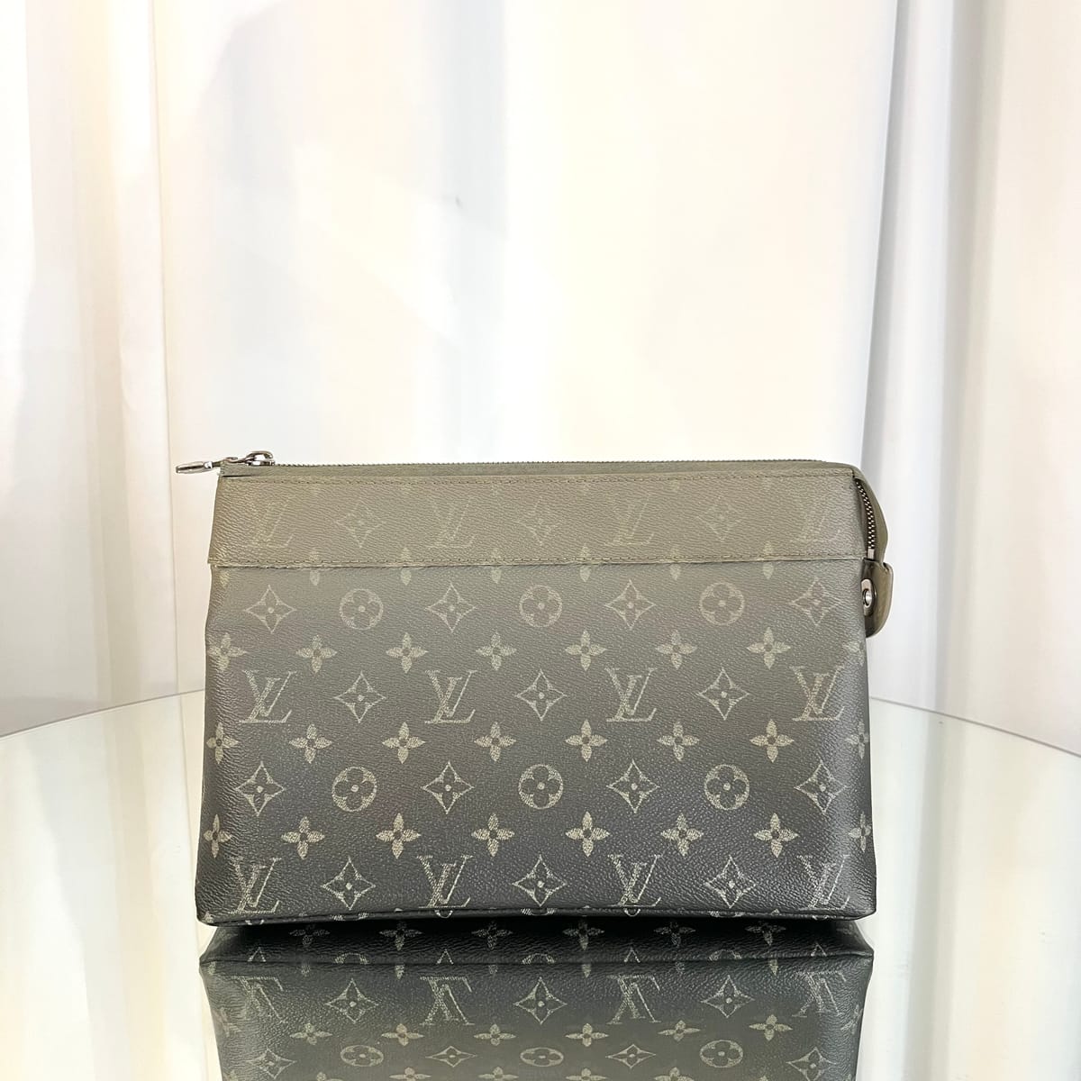 Louis Vuitton ���̺��� ���׷� �׶��̼� ���� ������ Ŭ��ġ���̺��� ���׷� �׶��̼� ���� ������ Ŭ��ġ