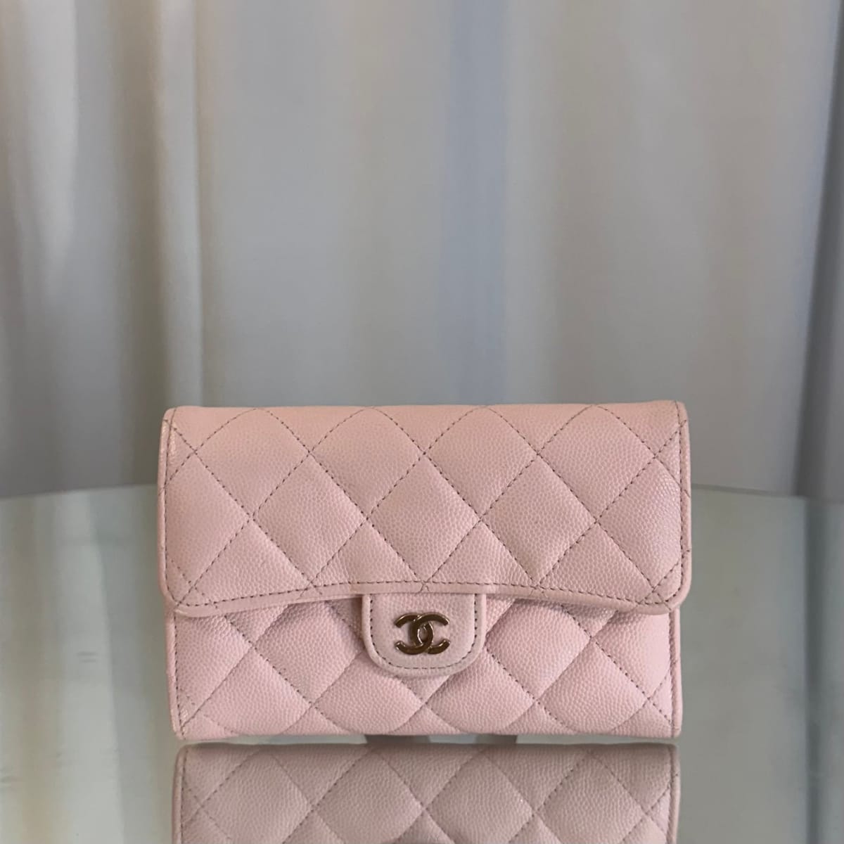 CHANEL ���� AP0232 Ŭ���� �ȵ��� ĳ��� �÷� ������ ��ũ���� AP0232 Ŭ���� �ȵ��� ĳ��� �÷� ������ ��ũ
