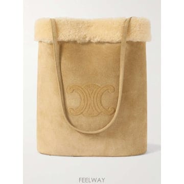 25 S/S 셀린느 트라이엄프 로고 시어링 버킷 백 194953GDF B0081435904