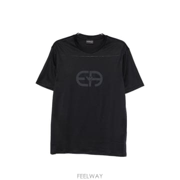 엠프리오 아르마니 Regular 핏  Crew 넥  Tonal 로고 on the front  EM004581